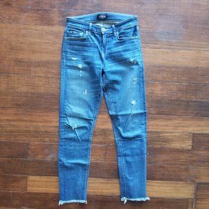 STROM mid rise, skinny, size 26